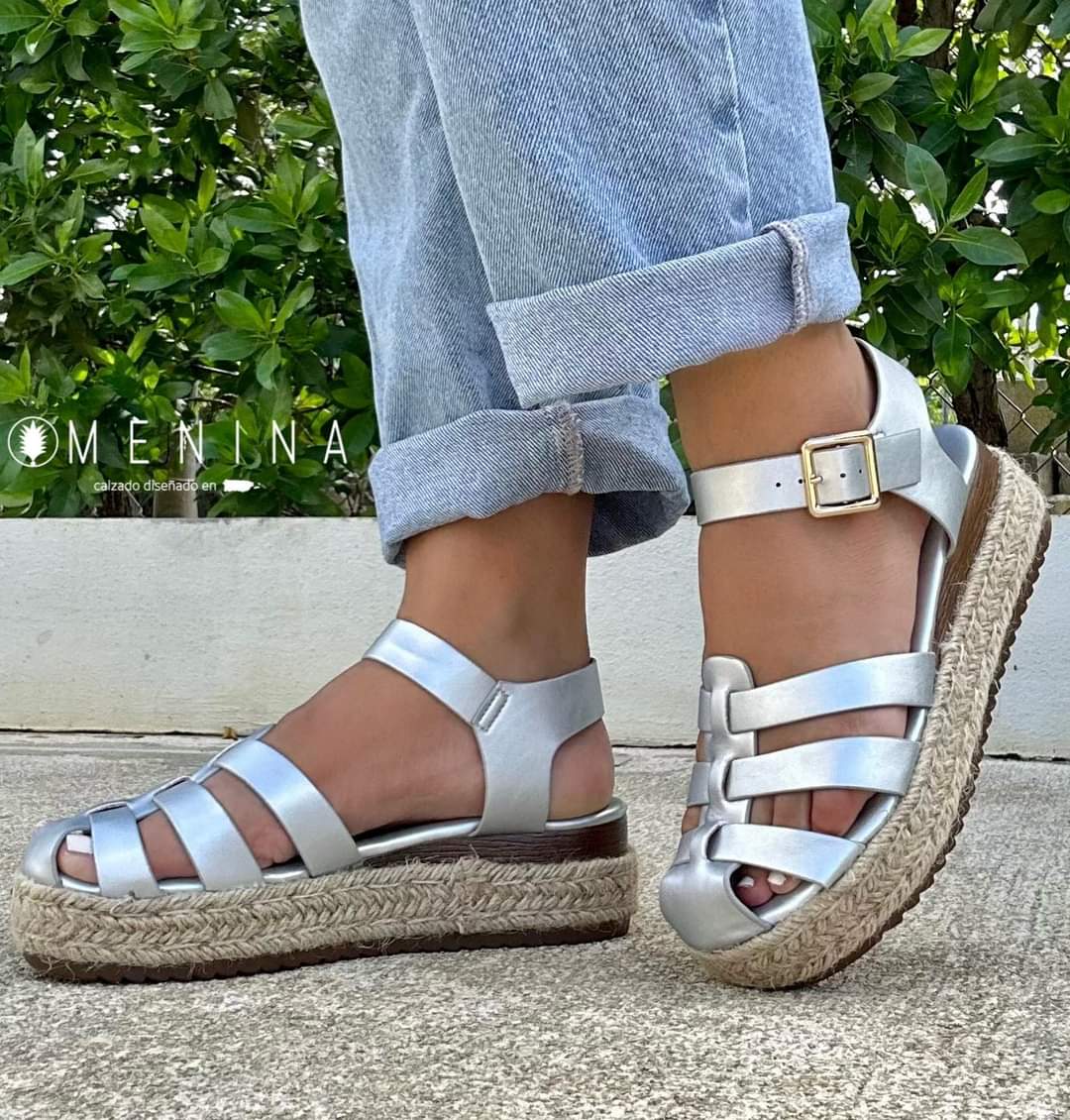 Mia Menina Half Platforms