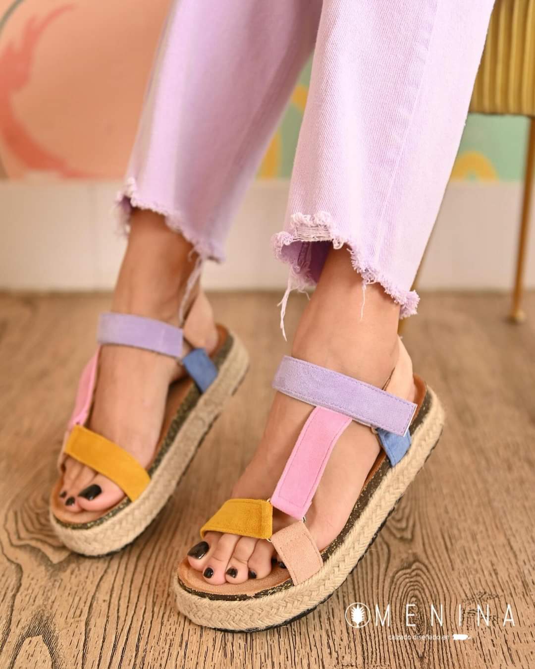 FLORA Menina Sandals