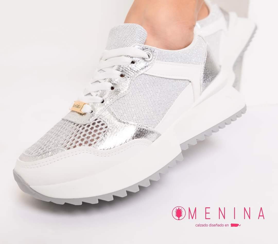 Menina Sneakers Trendy