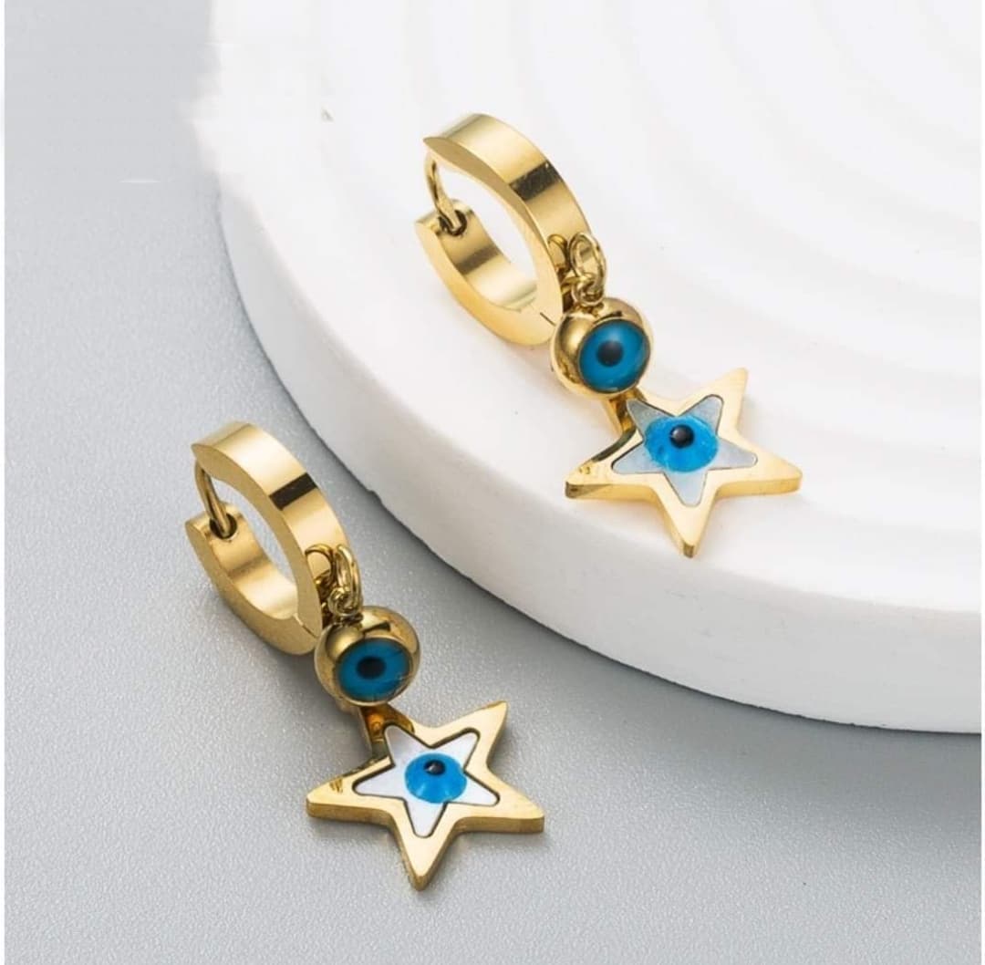 Star Eye Earrings